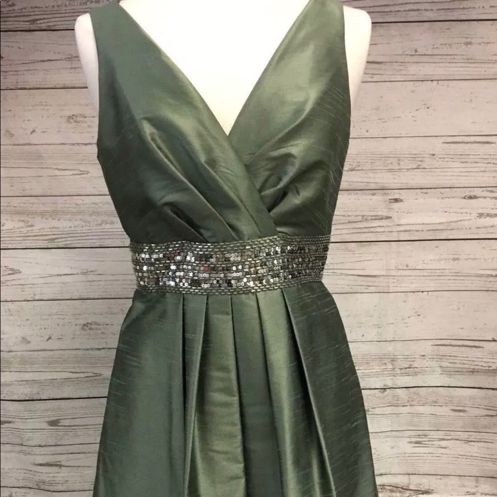 JS Boutique Satin Dress Size 10